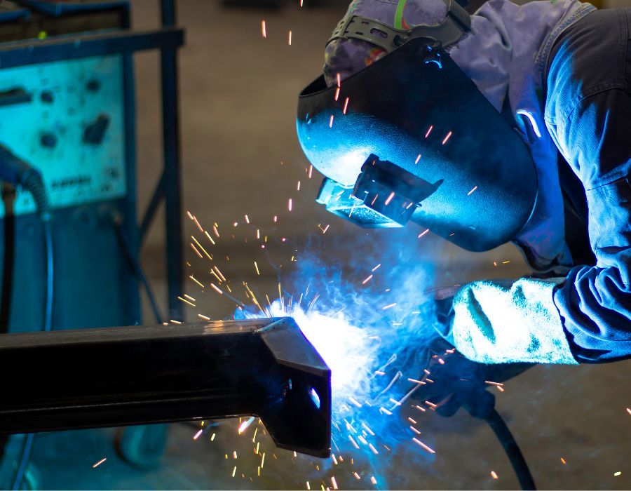 What is the Average Cost of Sheet Metal Fabrication in Diamond, IL?